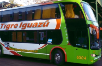 Travel to the Iguazu Falls by bus