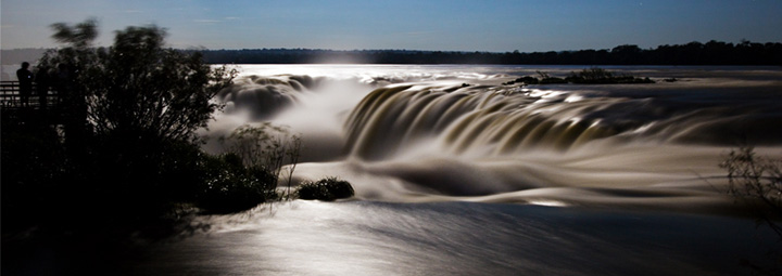 Notte presso le cascate