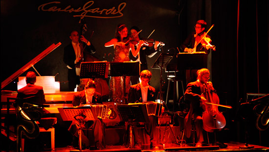 Esquina Carlos Gardel tango show buenos aires