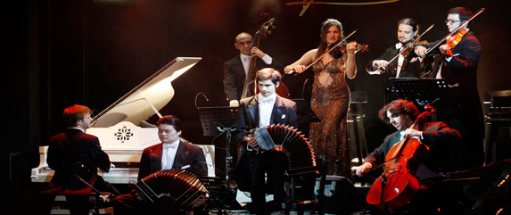 Esquina Carlos Gardel tango show buenos aires