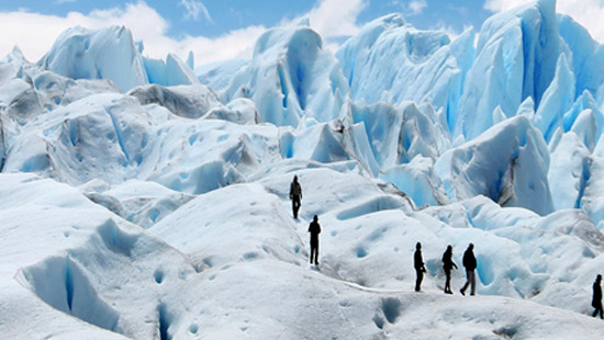 Mini trekking Perito Moreno glacier