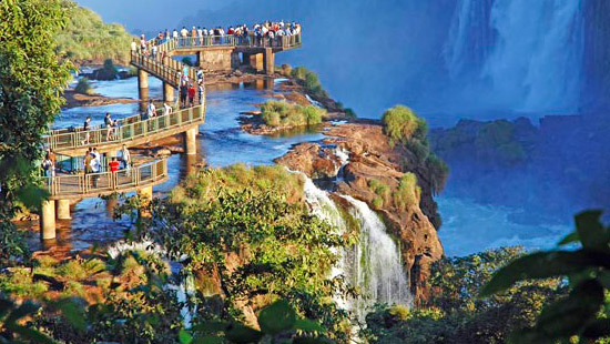 tours to iguazu falls