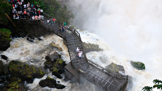 Iguazu falls tours