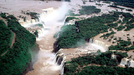 Visit iguazu falls