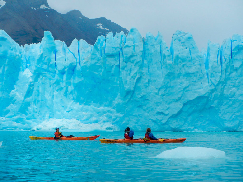 Kayaking among icebergs in front of the Perito Moreno Glacier